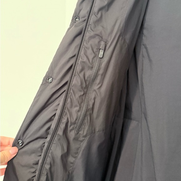 lululemon athletica Dark Puffer Jacket - Picture 7 of 8